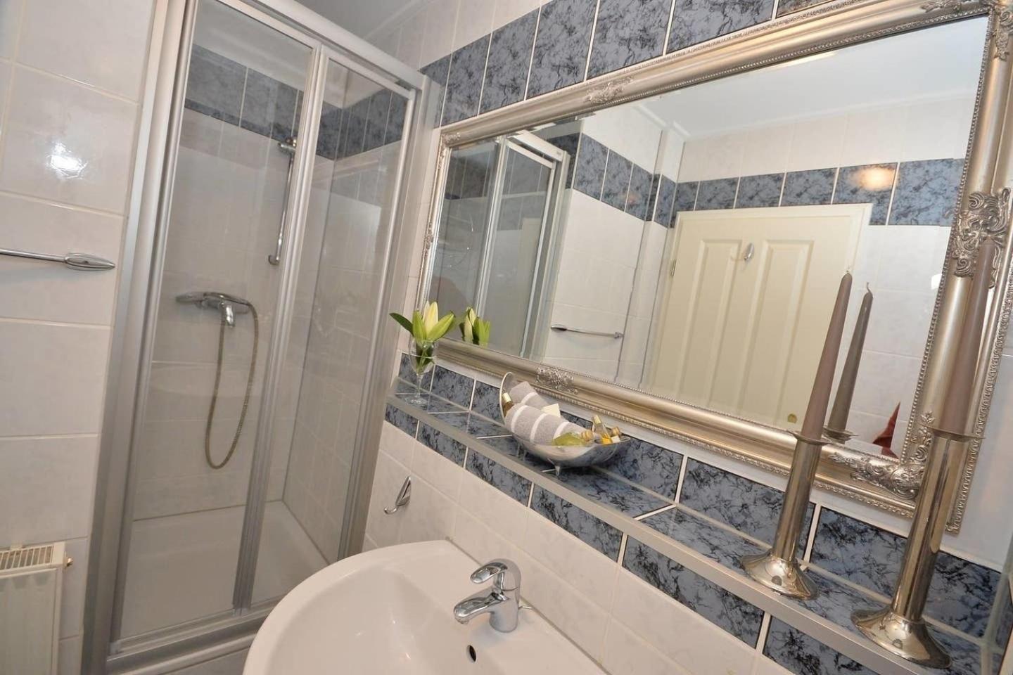 Apartment Business Typ 4 BRE
