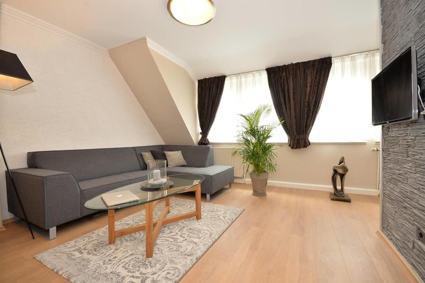 Apartment Business Typ 4